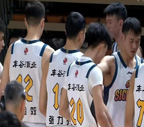 小新脱口秀,冰球馆里的,洗衣奇遇,球速体育平台,球速体育官方网站,球速体育登录入口,球速体育app下载