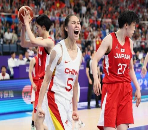 郑钦文,日晨,时挑战萨巴,球速体育平台,球速体育官方网站,球速体育登录入口,球速体育app下载