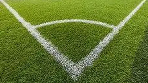 TVB前财经台“咪神”炮轰《新闻女王2》剧情过度！揭秘内部权力斗争内幕！