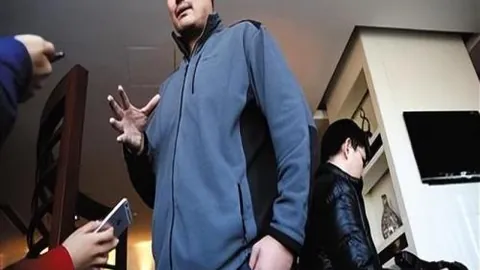 球星黯然退场！NBA巨星左肘韧带重伤，赛场上再掀健康风暴！